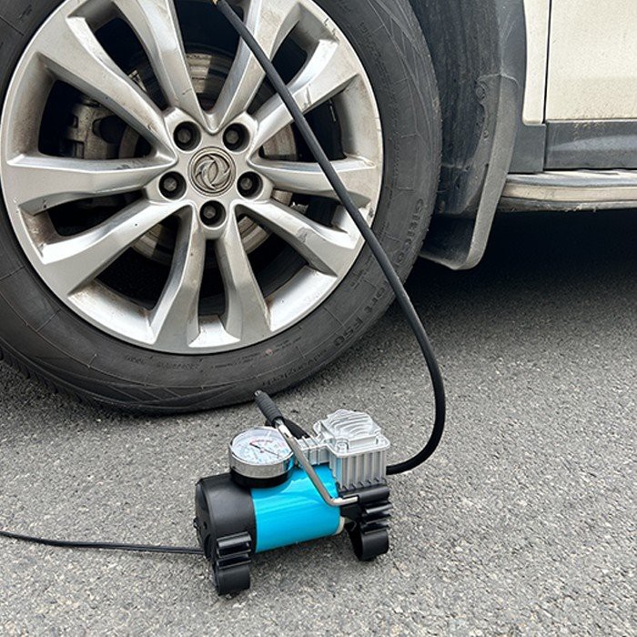 Auto Tire Pump